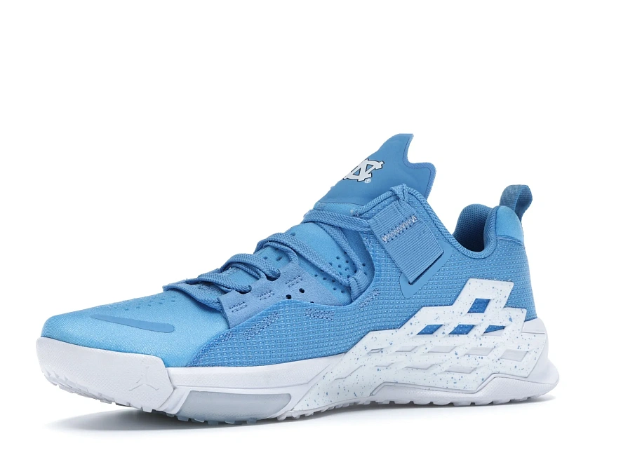 Фото № 2 с приближением к товару «‎Jordan Alpha 360 TR UNC»