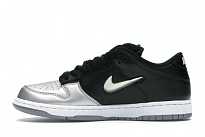 Фото № 3 с приближением к товару «‎Nike SB Dunk Low Supreme Jewel Swoosh Silver»