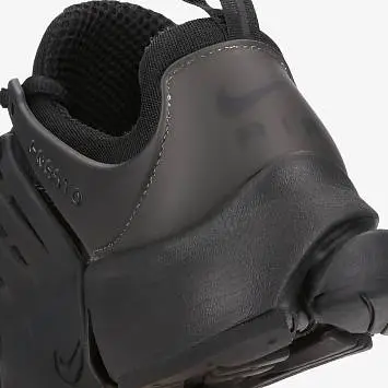 Nike Air Presto 'Triple Black' - 4