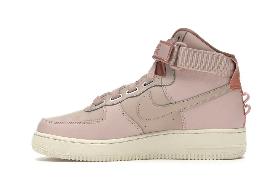 Фото № 3 с приближением к товару «‎Nike Air Force 1 High Utility Particle Beige »