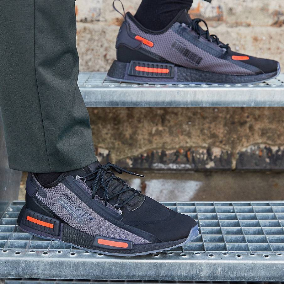 Фото № 3 с приближением к товару «‎Adidas Nmd_r1 Spectoo »