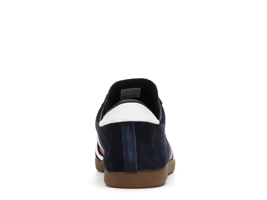 Фото № 4 с приближением к товару «‎adidas Koln Collegiate Navy Gum»