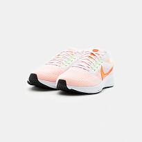 Фото № 2 с приближением к товару «‎Nike Air Zoom Pegasus 39»