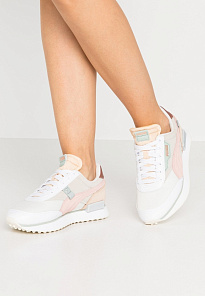 Фото № 1 с приближением к товару «‎Puma Future Rider Soft »