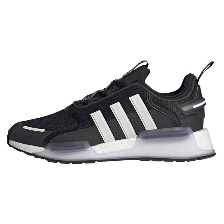 Фото № 1 с приближением к товару «‎Adidas V3 »