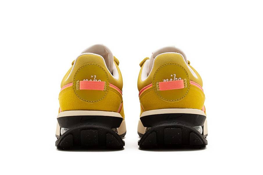 Фото № 4 с приближением к товару «‎Nike Air Max Pre-Day Wmns»