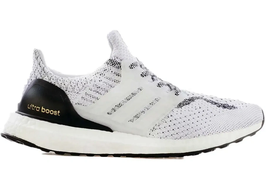 Фото № 1 с приближением к товару «‎adidas Ultra Boost 5.0 DNA»