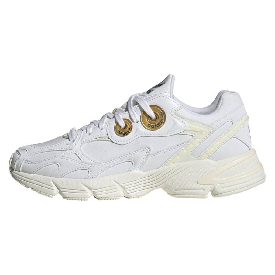 Фото № 1 с приближением к товару «‎Adidas Astir W »