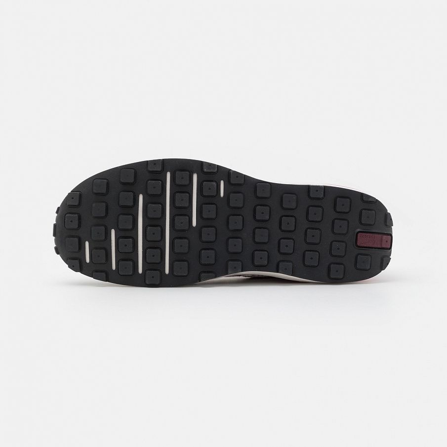 Фото № 5 с приближением к товару «‎Nike W Waffle One SE »
