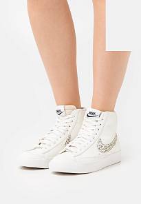 Фото № 1 с приближением к товару «‎Nike Blazer 77 »
