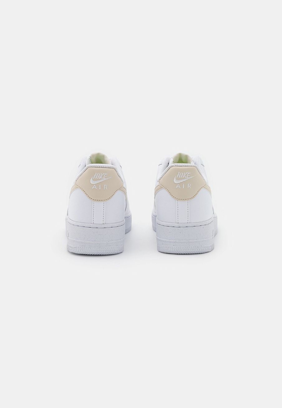 Фото № 3 с приближением к товару «‎Nike Air Force 1 ’07 Next Nature »