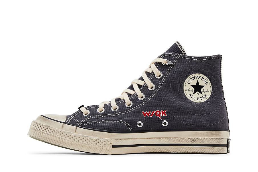 Фото № 4 с приближением к товару «‎Stranger Things x Converse Chuck 70 Hi Magnet»