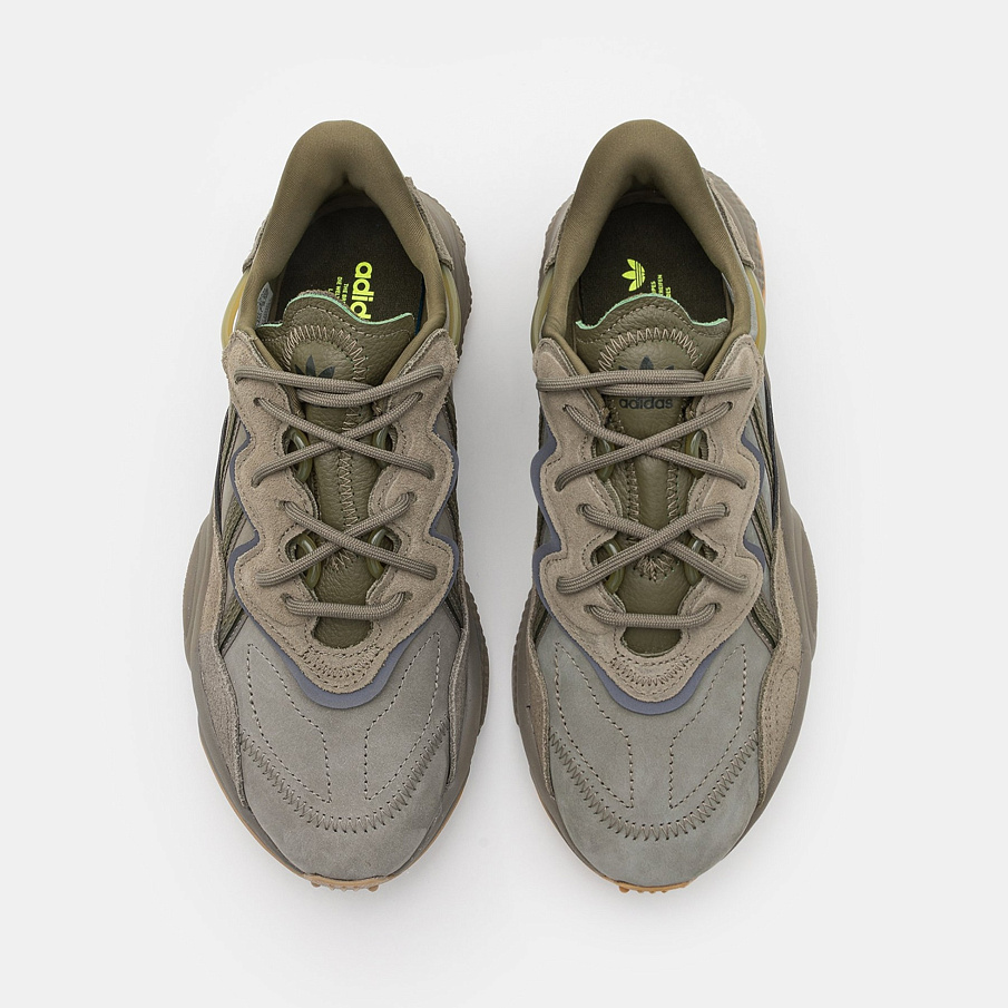 Фото № 4 с приближением к товару «‎Adidas Ozweego »