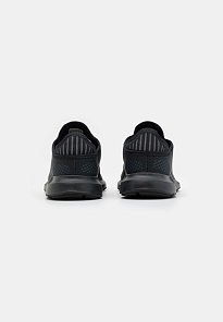 Фото № 3 с приближением к товару «‎Adidas Swift »