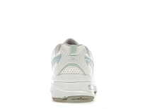 Фото № 4 с приближением к товару «‎New Balance 530»