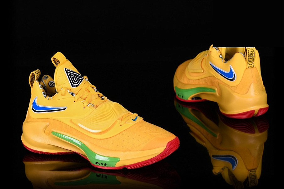 Фото № 2 с приближением к товару «‎Nike Zoom Freak 3 Nrg ’50th Anniversary»