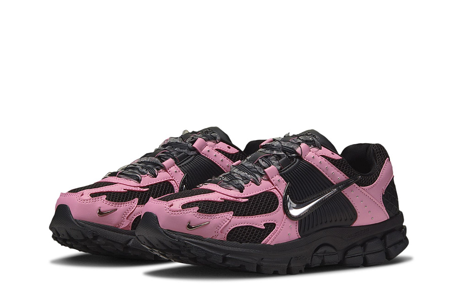 Фото № 3 с приближением к товару «‎Nike Women's Zoom Vomero 5 Black»