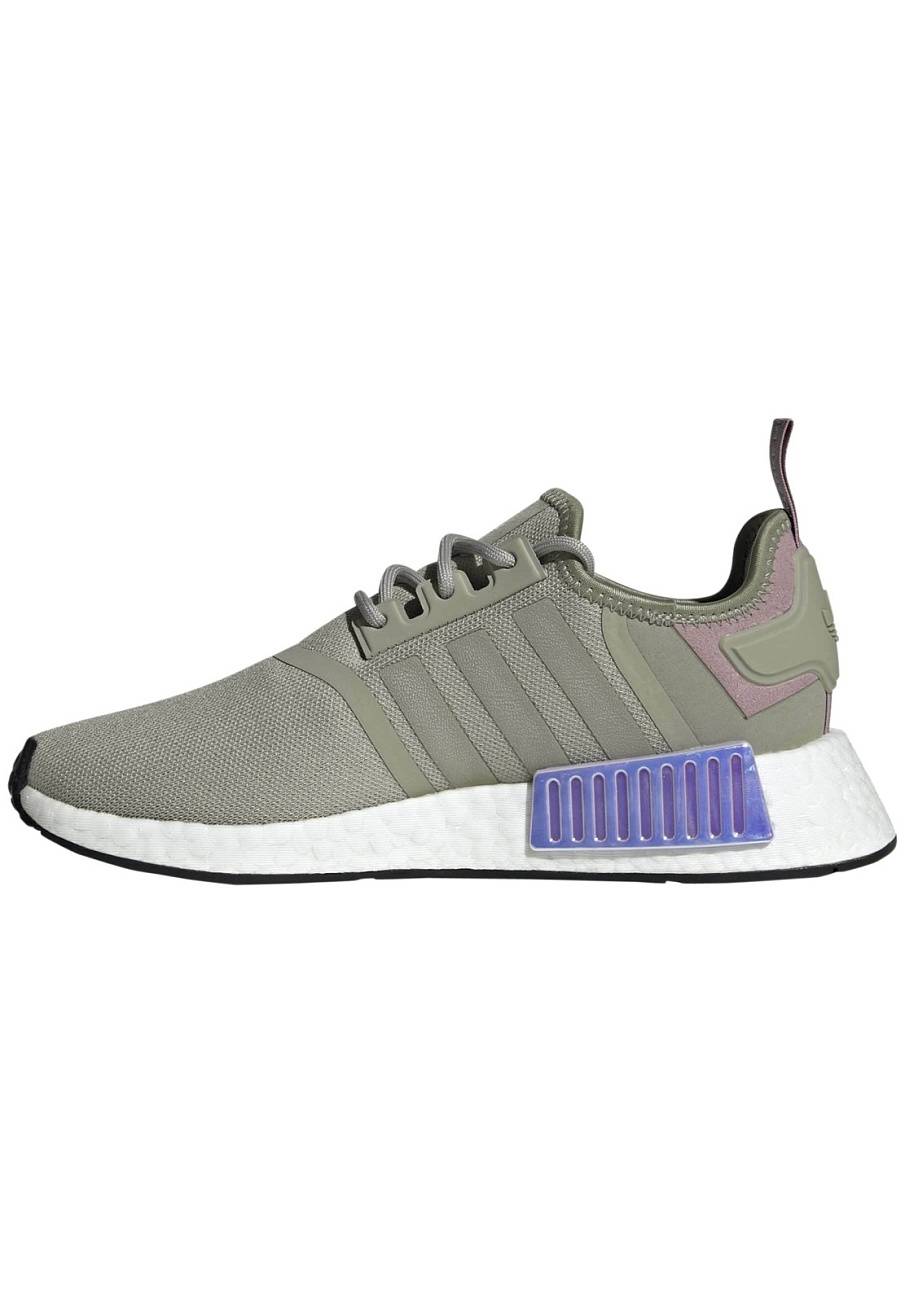 Фото № 1 с приближением к товару «‎Кроссовки Adidas SPAD111A1T6-C11»