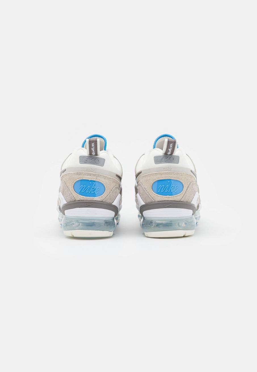 Фото № 3 с приближением к товару «‎Nike Air Vapormax Evo SE »