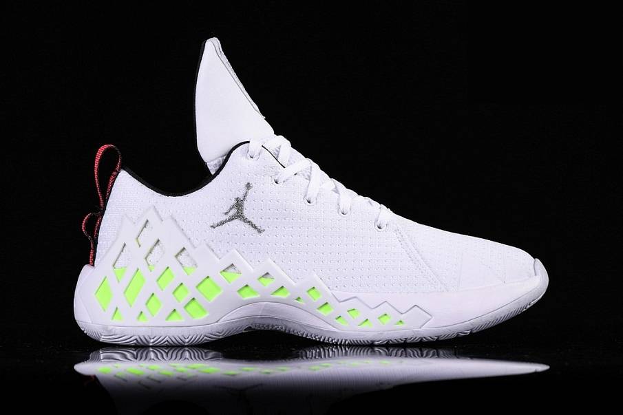 Фото № 1 с приближением к товару «‎Nike Air Jordan Jumpman Diamond »