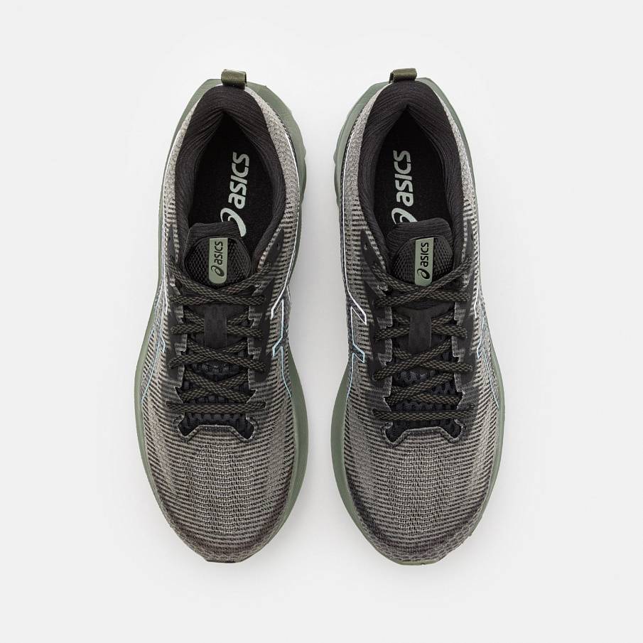 Фото № 4 с приближением к товару «‎Asics Novablast 2 LE»