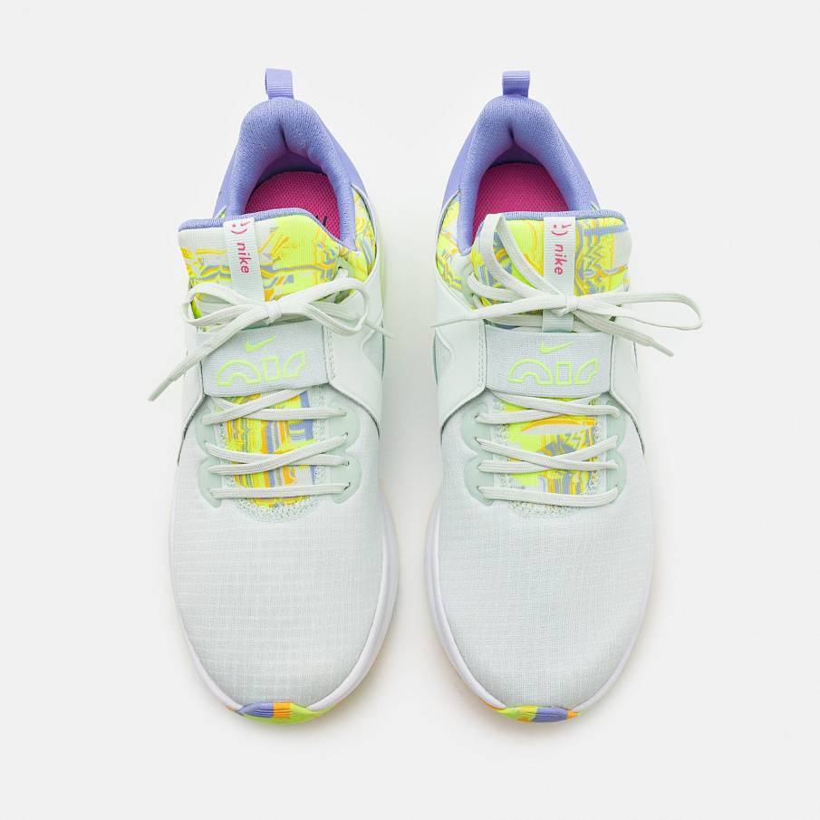 Фото № 4 с приближением к товару «‎Nike W Air Max Bella TR 5 Prm»