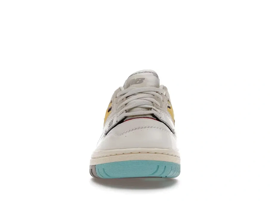 Фото № 2 с приближением к товару «‎New Balance 550»