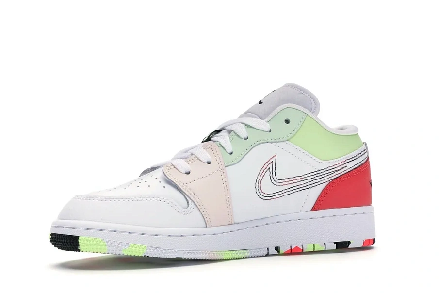 Фото № 3 с приближением к товару «‎Jordan 1 Low Glow-In-The-Dark »