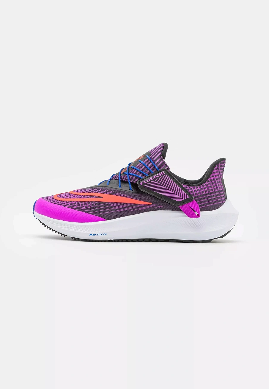 Фото № 1 с приближением к товару «‎AIR ZOOM PEGASUS FLYEASE»