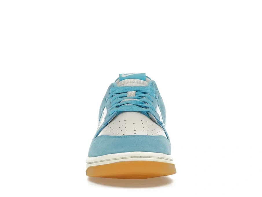 Фото № 2 с приближением к товару «‎Nike Dunk Low»