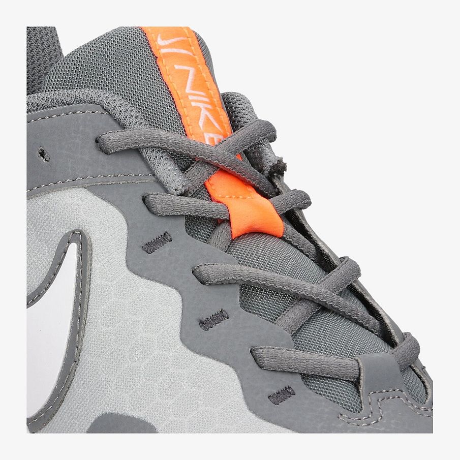 Фото № 5 с приближением к товару «‎Nike Legend Essential 2»