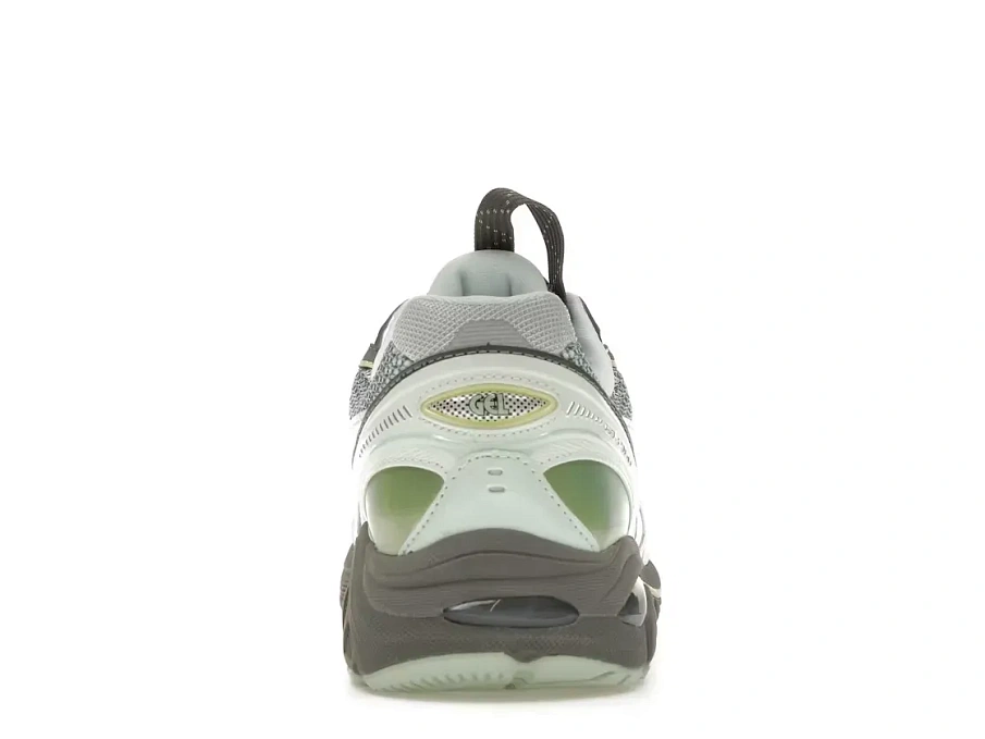 Фото № 4 с приближением к товару «‎ASICS UB6-S GT-2160»