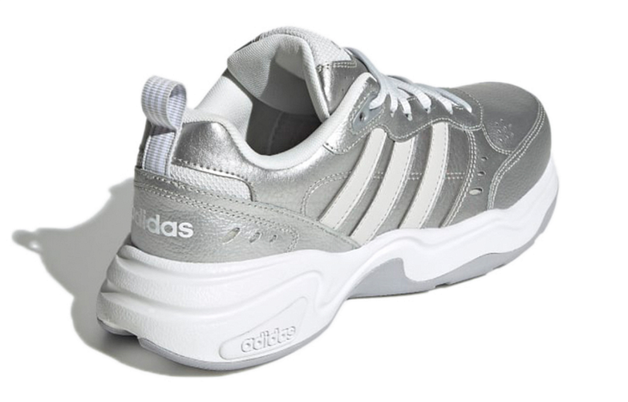 Фото № 4 с приближением к товару «‎adidas neo Strutter Wmns SilverWhite»