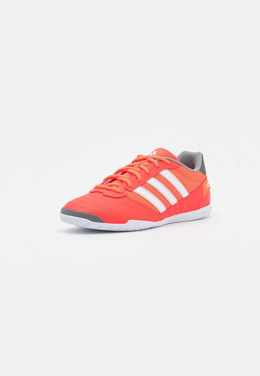 Фото № 2 с приближением к товару «‎Adidas Super »