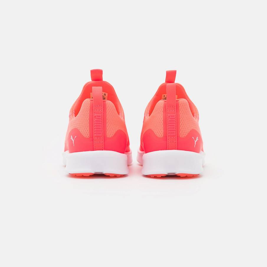 Фото № 3 с приближением к товару «‎Puma Laguna Fusion Slip On»