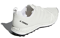 Фото № 4 с приближением к товару «‎adidas Terrex Agravic White»