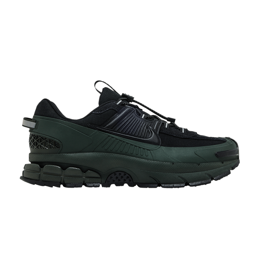 Фото № 1 с приближением к товару «‎Nike Zoom Vomero Roam Winterized Sequoia/Light Lemon Twist/Black (FV2295-300)»