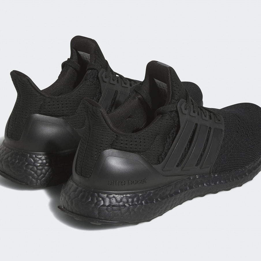 Фото № 3 с приближением к товару «‎Adidas Ultra »