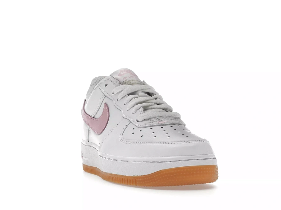 Фото № 1 с приближением к товару «‎Nike Air Force 1 Low '07 Retro Color of the Month Pink Gum»