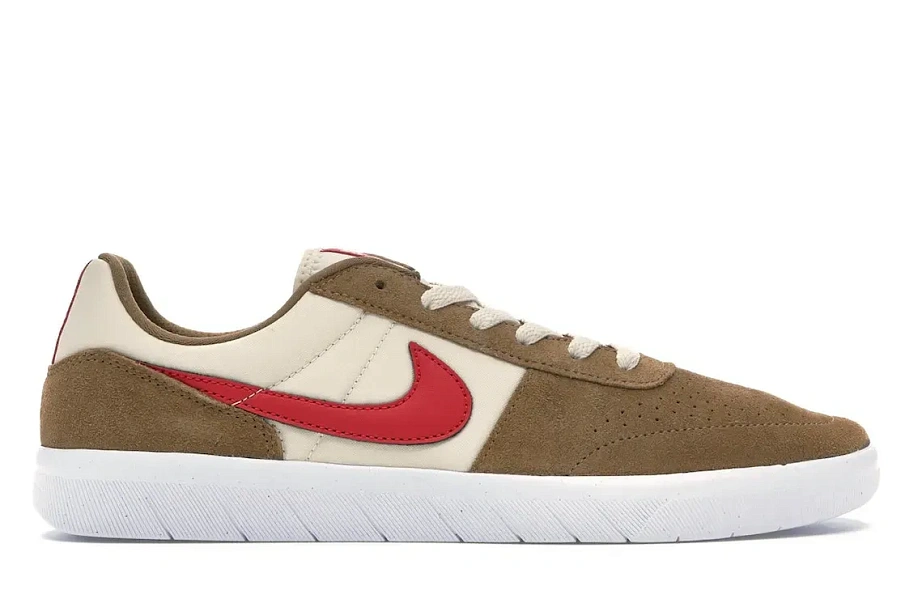 Фото № 1 с приближением к товару «‎Nike SB Team Classic Mars Yard»