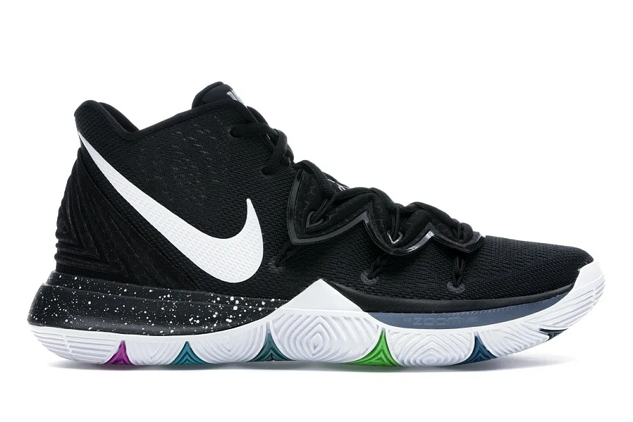 Фото № 1 с приближением к товару «‎Nike Kyrie 5 Black Magic»
