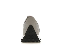 Фото № 4 с приближением к товару «‎New Balance 327»