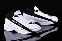 Фото № 3 с приближением к товару «‎Nike Air Jordan Team Showcase»