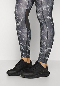 Фото № 5 с приближением к товару «‎Nike Air Zoom Pegasus 38 Shield»