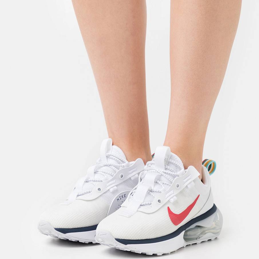 Фото № 2 с приближением к товару «‎Nike Air Max 2021 »