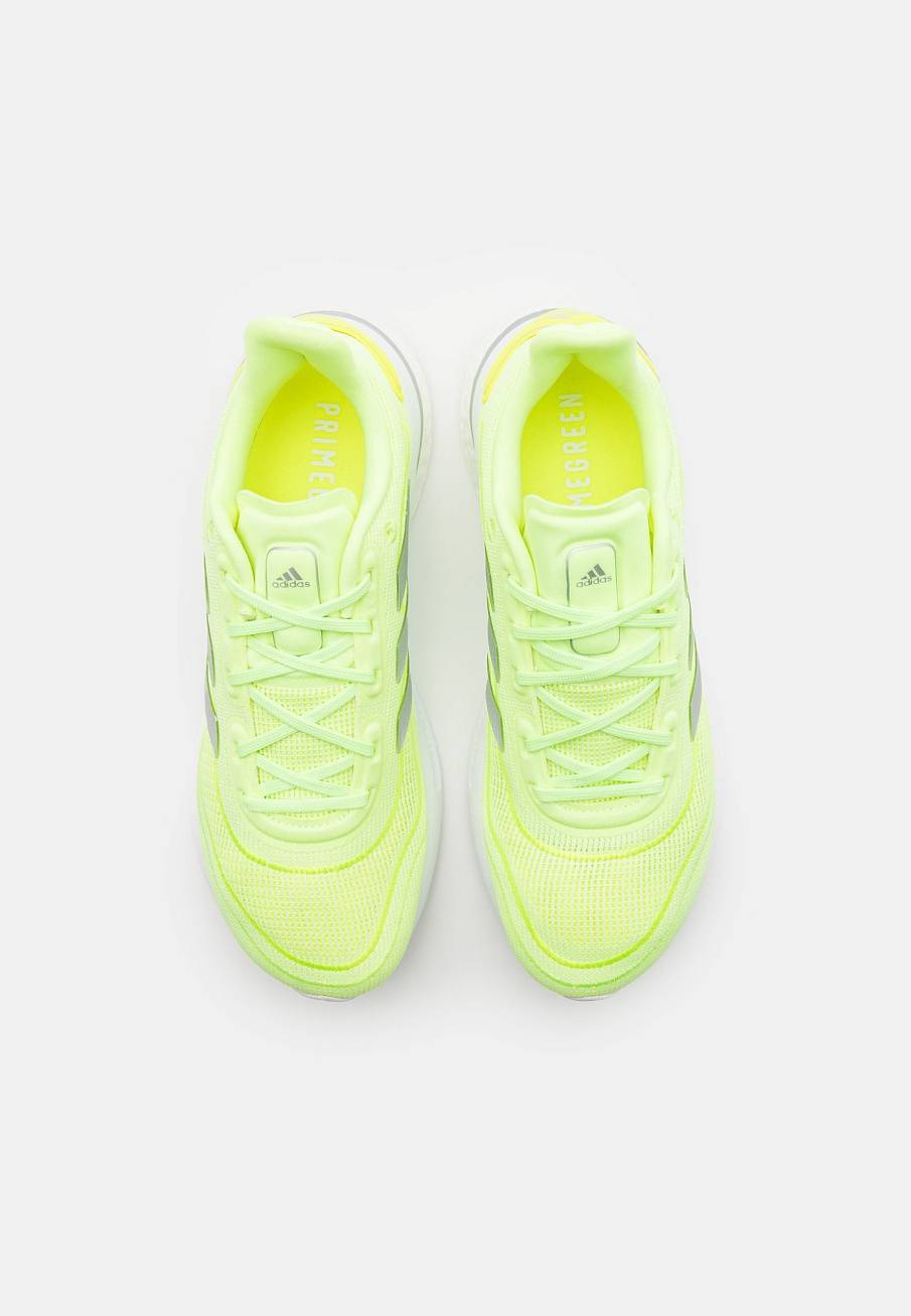 Фото № 4 с приближением к товару «‎Adidas Supernova »