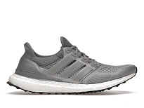 Фото № 1 с приближением к товару «‎adidas Ultra Boost 1.0 Silver Metallic Grey»