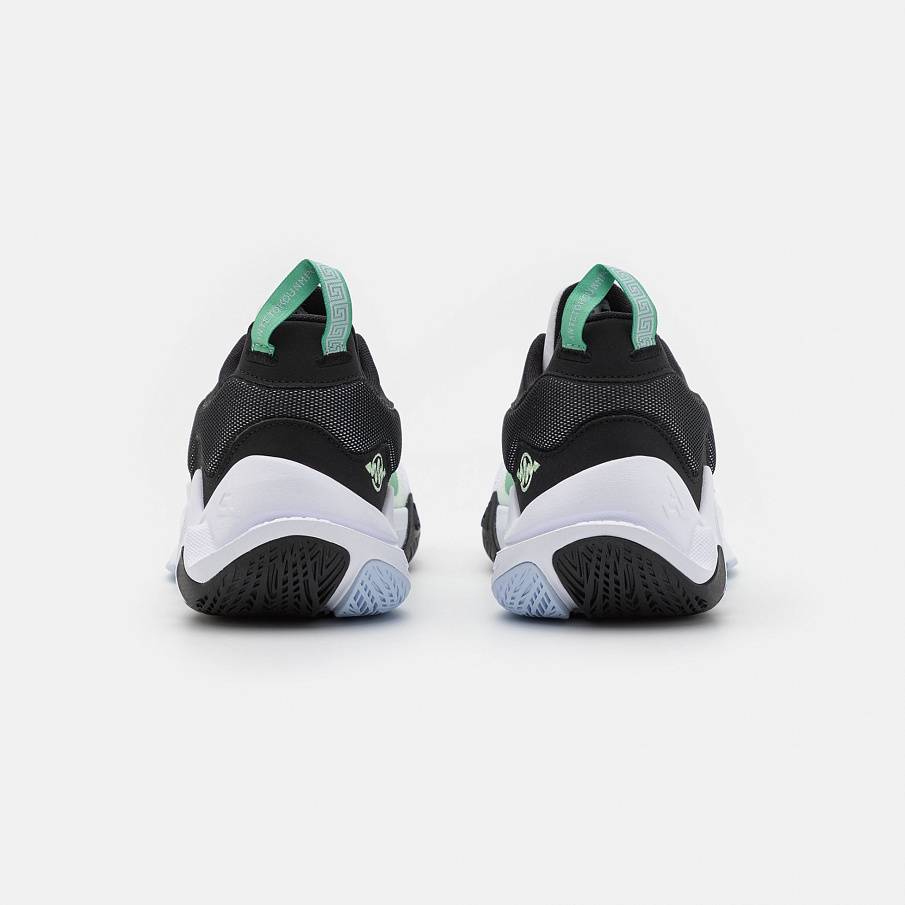 Фото № 3 с приближением к товару «‎Nike Giannis Immortality 2»