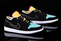 Фото № 3 с приближением к товару «‎Nike Air Jordan 1 Retro SE Aurora »