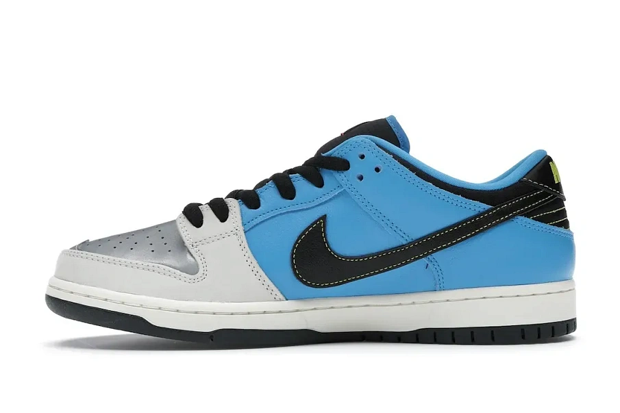 Фото № 3 с приближением к товару «‎Nike SB Dunk Low Instant Skateboards»